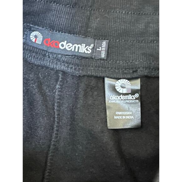 Akademiks Men’s Black Sweatpants Size Large - Picture 5 of 5